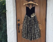 GUNNE SAX BLACK VElVET GoLD LaCE PaRTY DReSS, size Extra Small, 3 layer skirt Lace, Black Satiny Lining and Stiff netting with lace trim