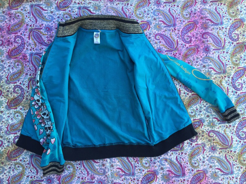 Don ED HARDY Buzz Kill Bumble Bee Jacket Skull Candy Arms Size Small Nice weight Cotton Spandex Hollywood Bull Dog Label 2 Front Pockets