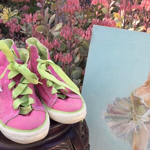 neon green and pink converse