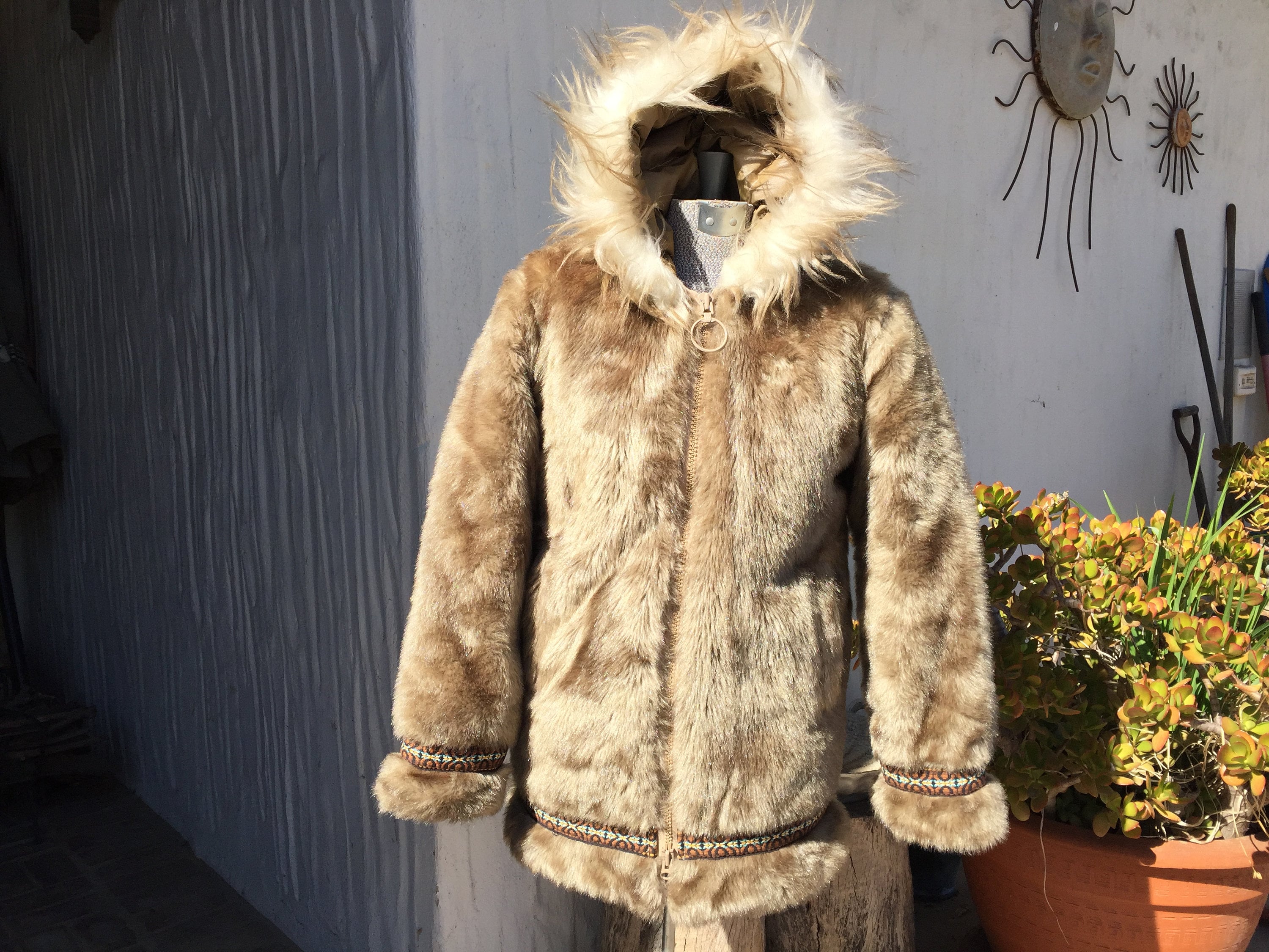 Hold Venus ALASKAN PLUSH PARKA by Stearns Hänsa-bränta Size