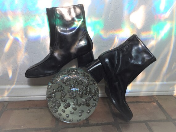 Black Patent Leather Go Go Boots Size 7.5 Measure 10 Inches on