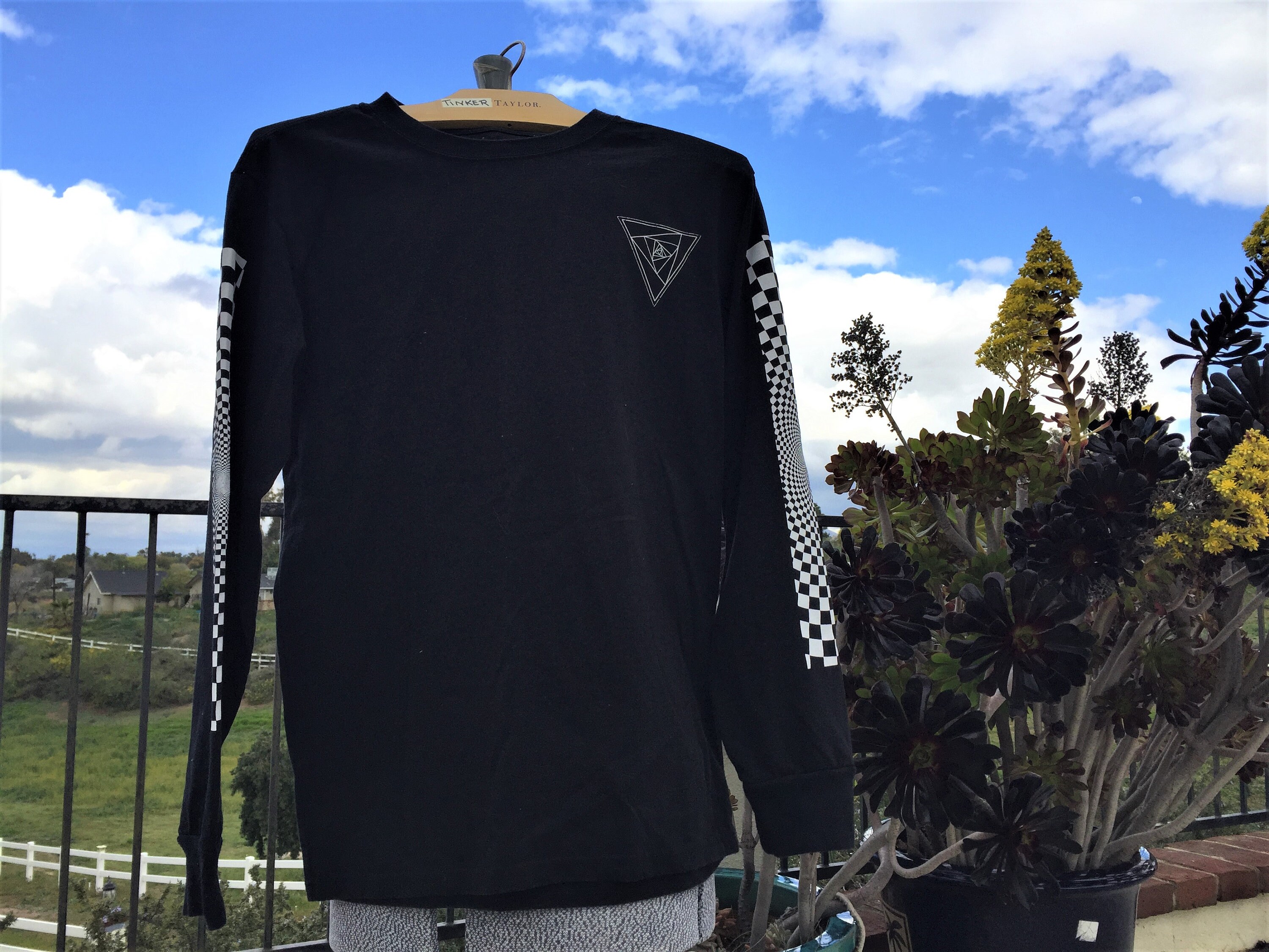 Long Sleeve Surfer/skater T Shirt in Black & White