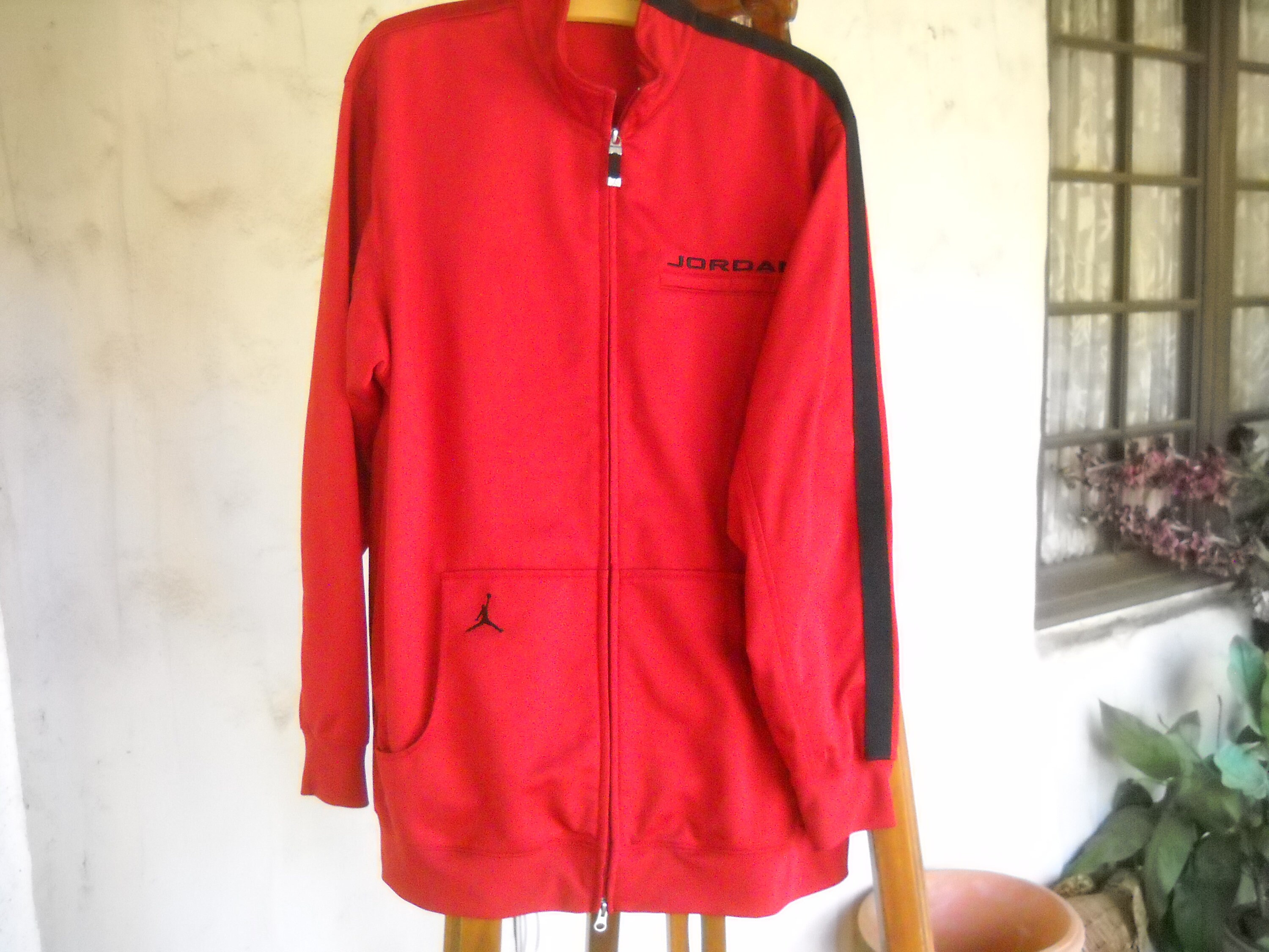 Air jordan track jacket 2025