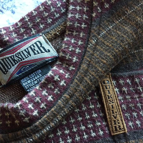 1980s Quiksilver The design is woven into this Long Sleeve Crew Neck The 100% Flannely cotton is thick It's a size Large with great details