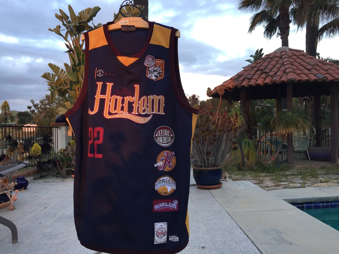 Collectors PLATINUM FUBU HARLEM Globetrotters Jersey #22 Collectors PLATINUM FUBU HARLEM Globetrotters Jersey #22