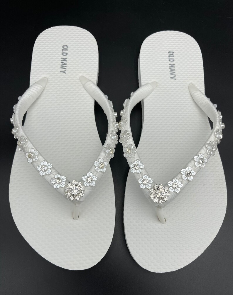 White Bridal Flip Flops Rhinestone Flower Wedding Flip Flops Etsy