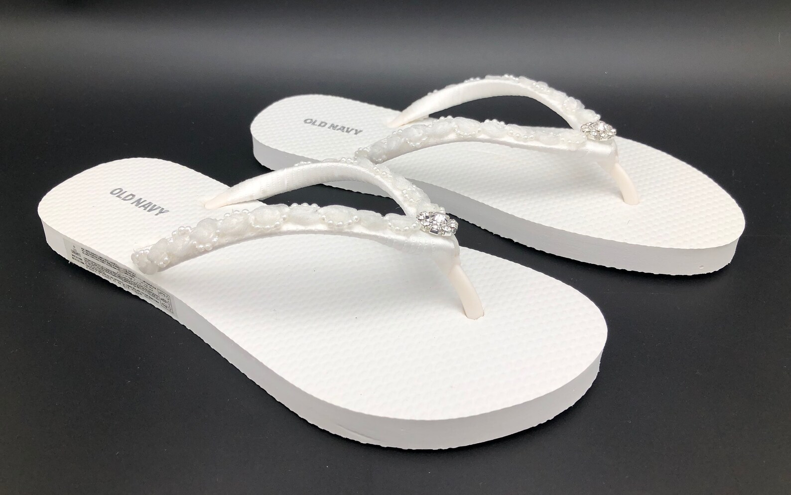White Bridal Flip Flops Wedding Flip Flops Beach Wedding - Etsy