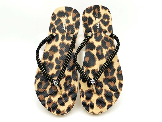 old navy womens flip flops