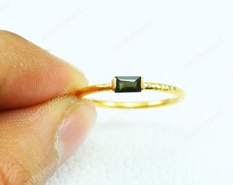 Natuurlijke donkergroene toermalijn 925 sterling zilveren ring oktober geboortesteen edelsteen sieraden huwelijksverjaardag cadeau voor haar C-R560