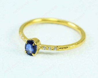 Blauwe saffier gehamerde ring 925 sterling zilveren edelsteen stapelbare sierlijke ringen edelsteen sieraden huwelijksverjaardag cadeau voor haar C-R533