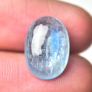 8,70 Karat Natürlicher Himmel Blau Kyanit Cabochon 10,5 x 15 mm Oval Form Echte Kyanit Edelstein Cabochons Lose Edelsteine Steine Glatte Cabochons J-515