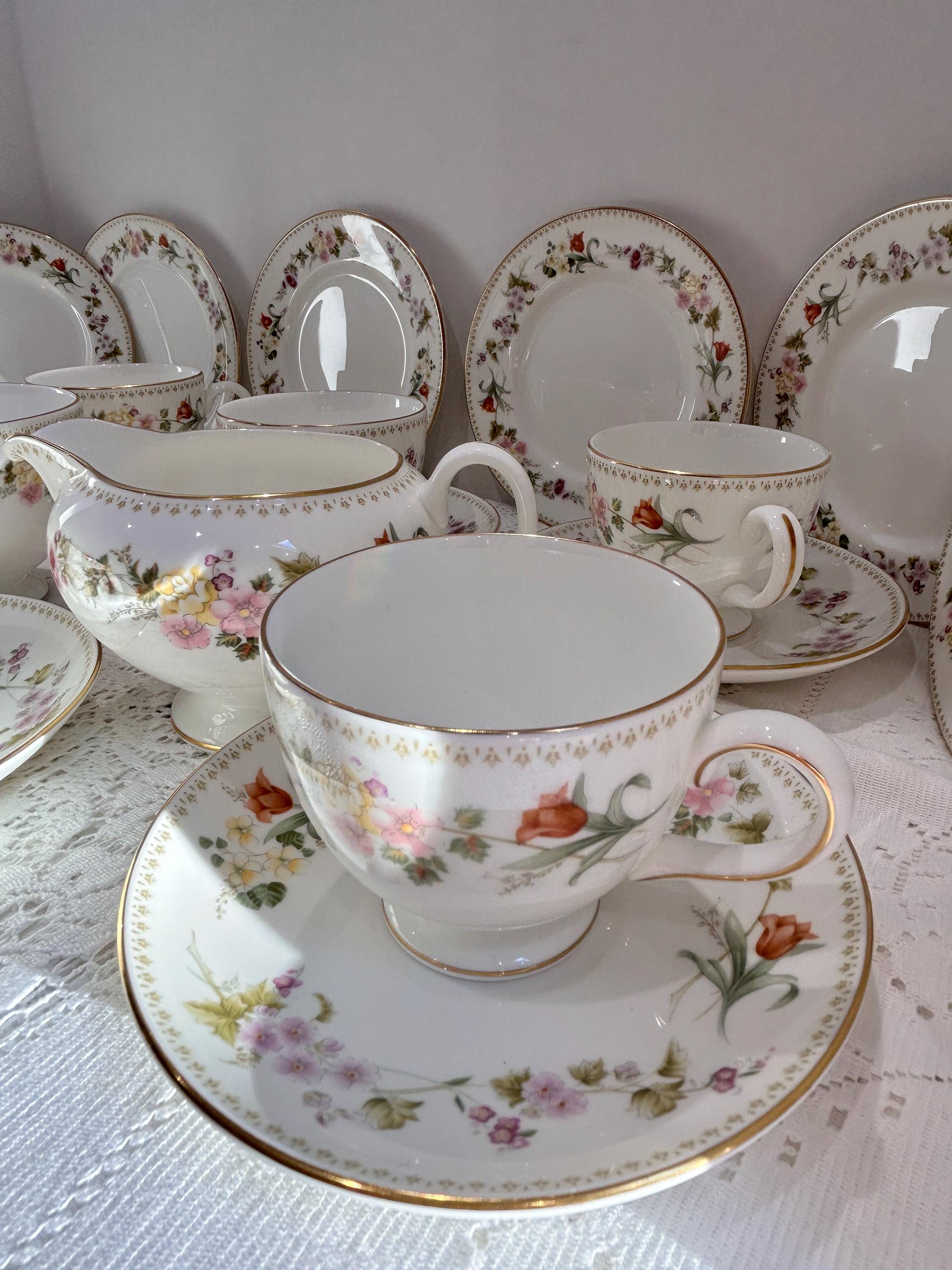 Wedgwood bone china teacup - Etsy 日本