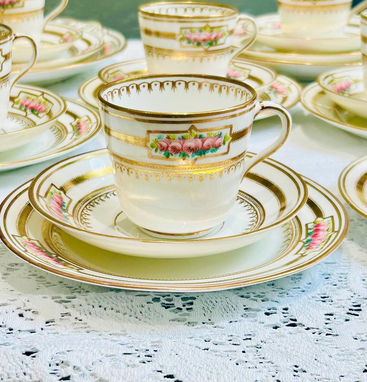 稀少英国アンティークチャールズボーン19世紀初頭薔薇のブーケのプレート