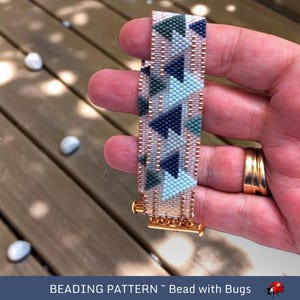 Peyote Stitch Beaded Bracelet Pattern by Bead with Bugs, Calming Triangles, Tranquil triangles on a crystal background with bronze stripes