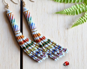 Peyote Stitch Fransen Tube Ohrring Muster von Bead mit Bugs, Sassy Streifen