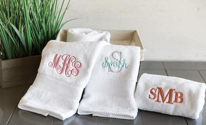 Personalized Luxury Bath Towel Monogram Embroidered Towels ...