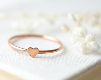 Roségold filled Ring, Herz Stapelring zart, Verlobungsring