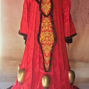 Padme amidala dress, Queen Amidala red invasion cosplay, Star Wars,  Padme, senator Amidala,  the phantom  menace