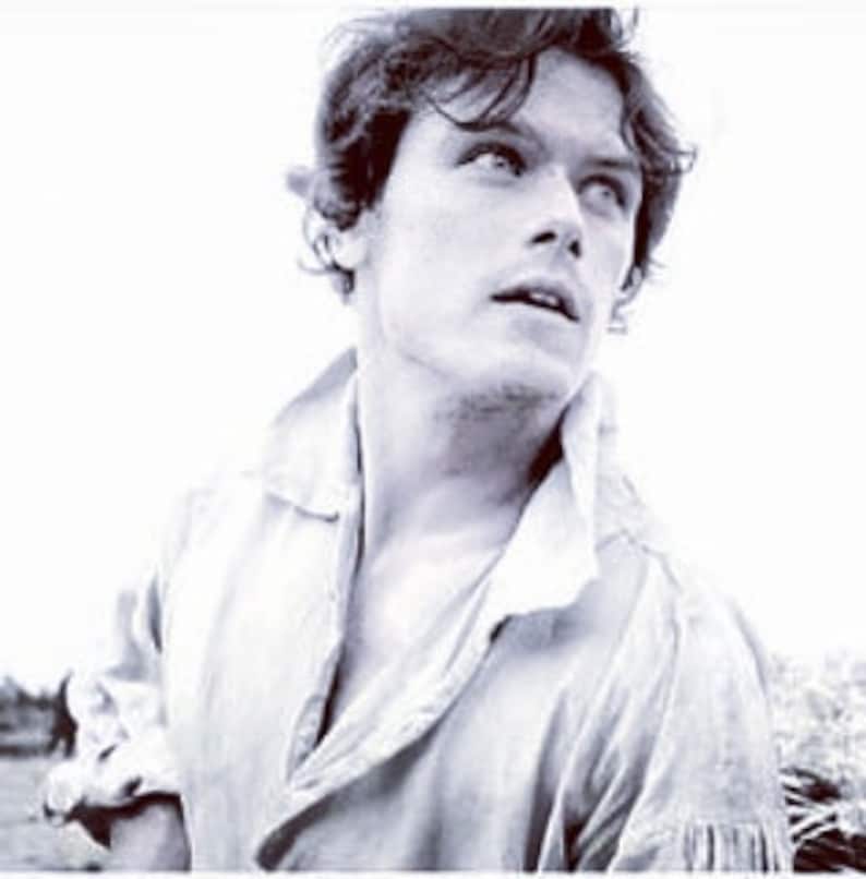 jamie fraser white shirt