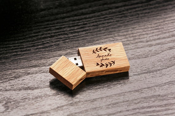 Lot de 10 Oakwood 2.0 USB Flash Drive, boîtier Usb bois, gravé
