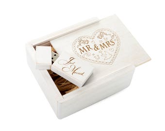 Wedding USB Box, Laser Engraved, Mr and Mrs, Heart Box, USB Flash Drive, Memory Stick, Keepsake Box, Wedding Gift, Bridal Shower Gift, Wood