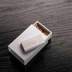 Maple Wooden Antique Style 2.0 Flash Drive - Stained in Wedding White - Hand made 2 piece paper box
