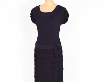 Vestido preto de crepe de rayon com franjas, estilo anos 1940 | Modelo tubinho preto vintage, tamanho M