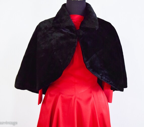 1950s Black Faux Fur Cape | 50s Black Faux Fur Ca… - image 7