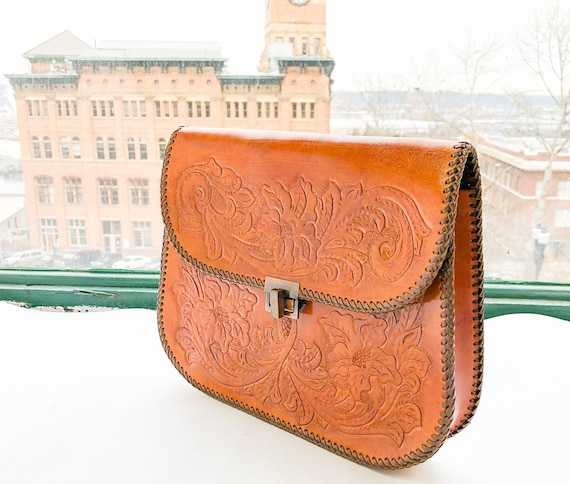 1950s Brown Tooled Leather Purse | 50s Rust Brown… - image 1