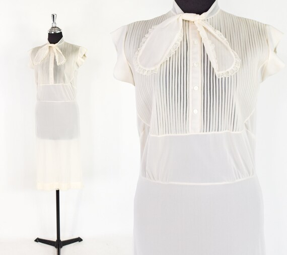 1950s White Nylon Blouse Slip | 50s White Slip Blo