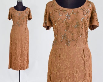 Vestido de cóctel de encaje color topo de los años 50 / Bordado vintage de lentejuelas y cuentas marrones, talla grande
