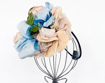 1940s Beige Flower Fascinator | 40s Blue & Beige Petals Fascinator | Fifth Avenue Debutante