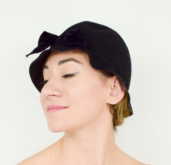 1930s Black Felt Cloche Hat | 30s Black Wool Cloc… - image 4