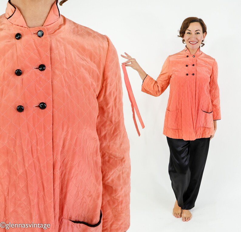 1940s Coral Quilted Pajamas Set 40s Peach Quilted Robe & Slacks Old Hollywood Medium image 3