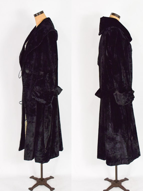 1900s Black Velvet Coat | Black Cotton Velvet Coa… - image 3