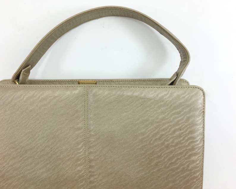 1960s Beige Leather Handbag 60s Tan Leather Box Handbag Andrew Geller image 5