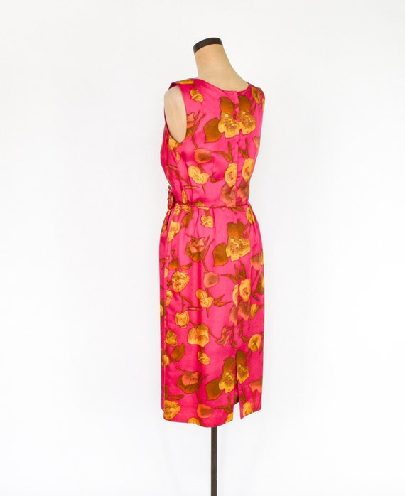 1950s Pink Floral Wiggle Dress | 50s Fuchsia Flow… - image 5