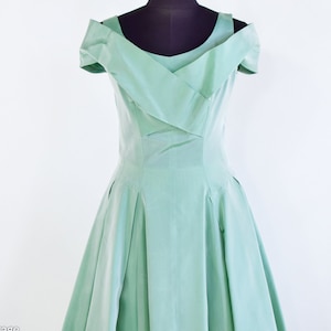 1950s Iridescent Mint Green Taffeta Cocktail Dress 50s Green Taffeta Party Dress Small image 3