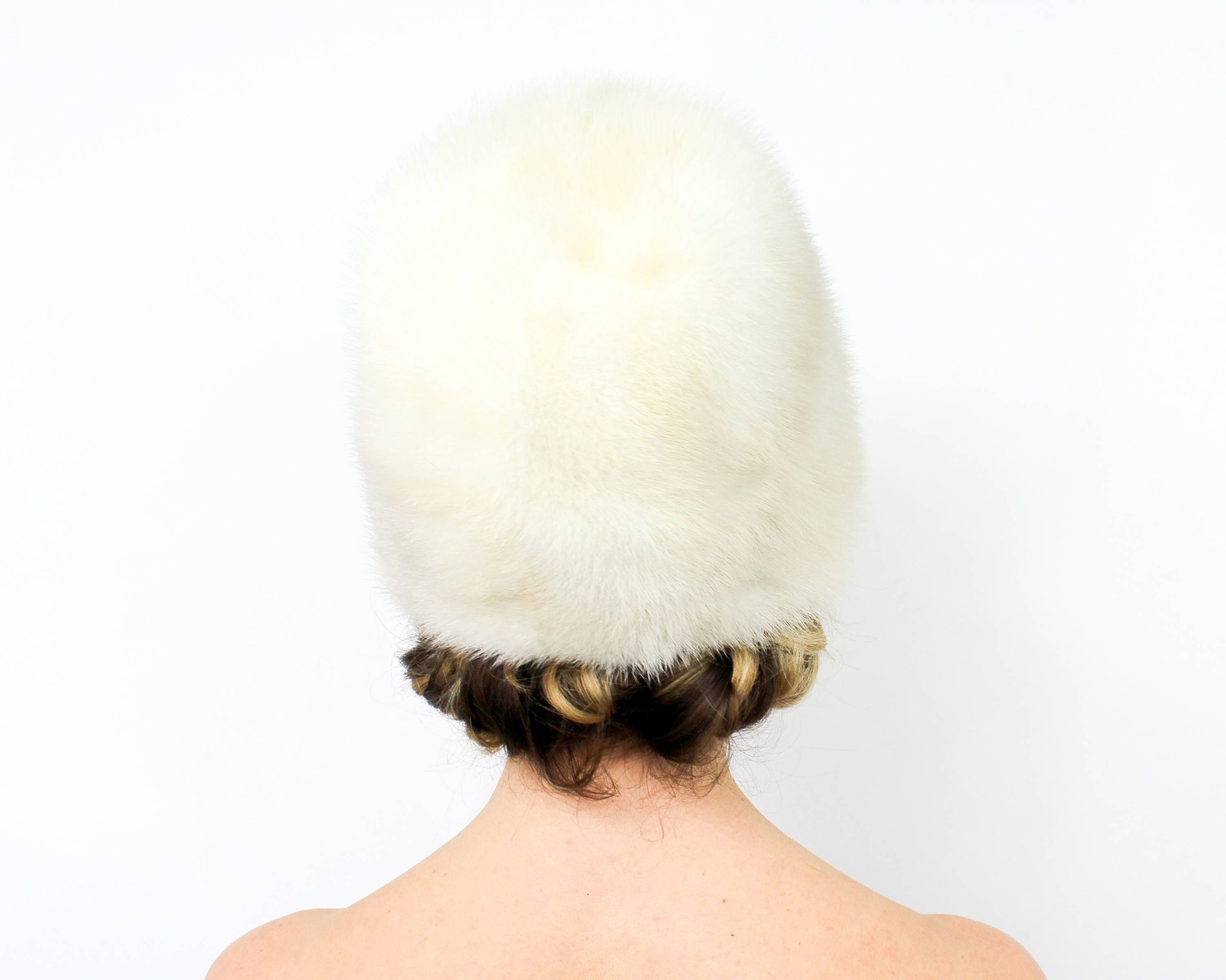 1960s Ivory Fur Hat 60s White Mink Fur Hat High Crown Mink Hat