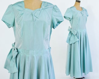 1940s Iridescent Green Evening  Dress | 40s Mint Green Taffeta Formal | Old Hollywood | XL