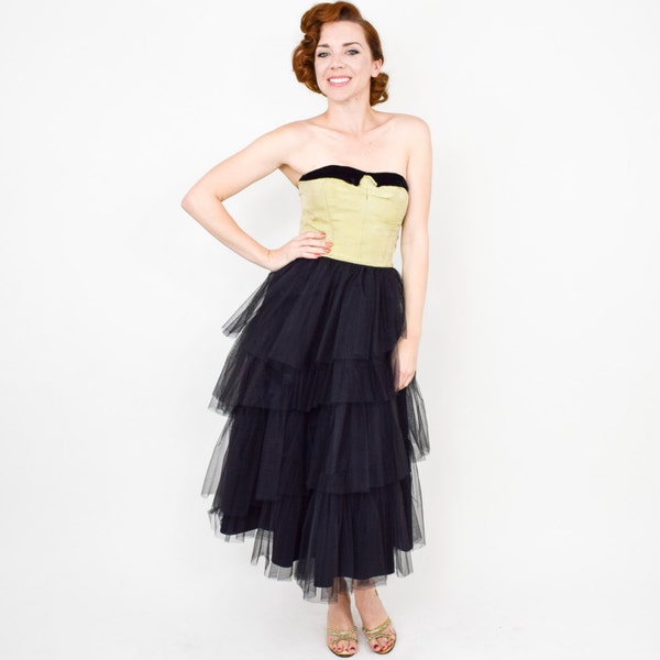 formelle noire sans bretelles des années 40 | Party Dress Années 40 en tulle noire et soie dorée | Robe de soirée sans bretelles | Très petit