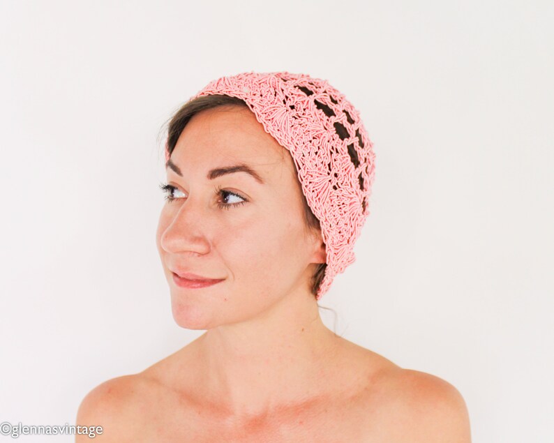 1970s Pink Crochet Hat 70s Pink Crochet Cloche 1920s-like Pink Cloche One Size image 2