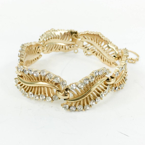 Trifari | 1950s Gold & Rhinestone Link Bracelet | 