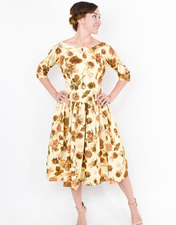 1950s Gold Floral Sateen Dress | 50s Yellow & Gol… - image 4