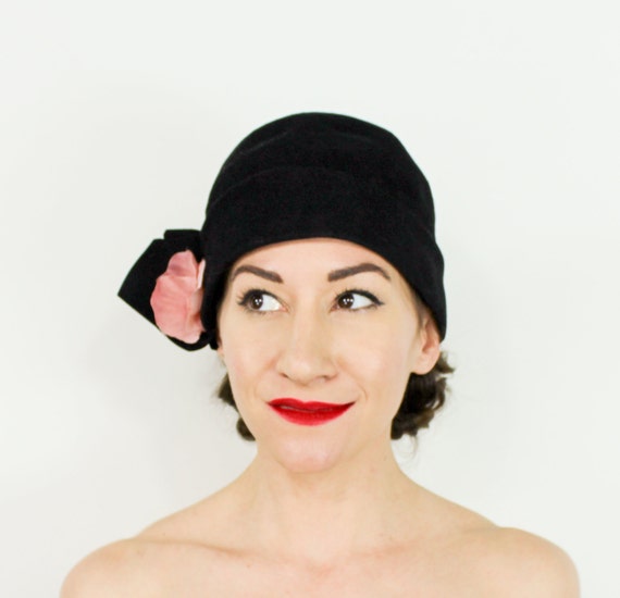 Louise Green Hattitude 100% Wool Black Cloche Hat w/ Big Bow