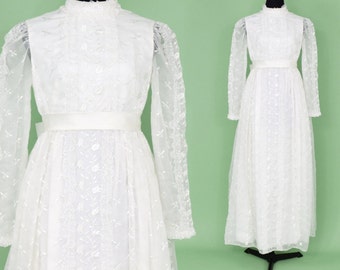1960s White Lace Bridal Gown | 60s White Wedding Gown | Lorrie Deb  | Small