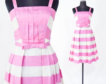 1950年代風ピンクストライプサマードレス｜ヴィンテージピンクコットンドレス｜パット・プリモ、XSサイズ
