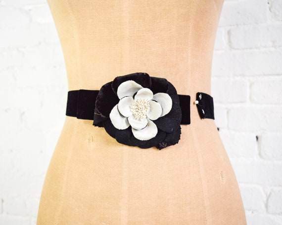 1940s Black & White Flower Belt | 40s Black Velve… - image 5