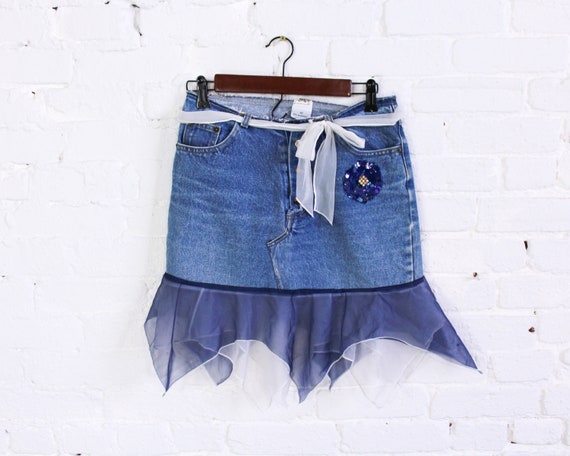 1990s Levis Denim Skirt | 90s Short Denim Skirt |… - image 2
