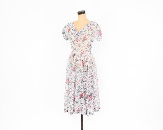 1950s White Floral Dress | 50s White Nylon Flower… - image 2